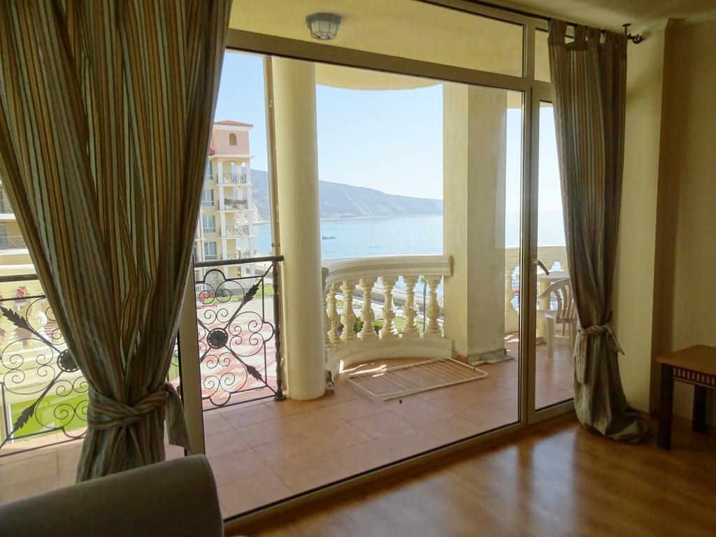 Elenite Private Apartments Exterior foto